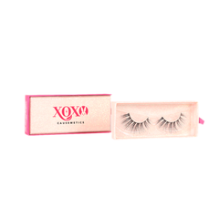 Breezer Faux Mink Lashes with pre-installed lash glue for quick application