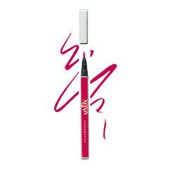 Close-up of Liquid Adhesive Eyeliner - HOT PINK applicator tip